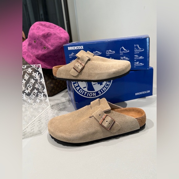 Birkenstock Boston Suede Taupe - Picture 3 of 9